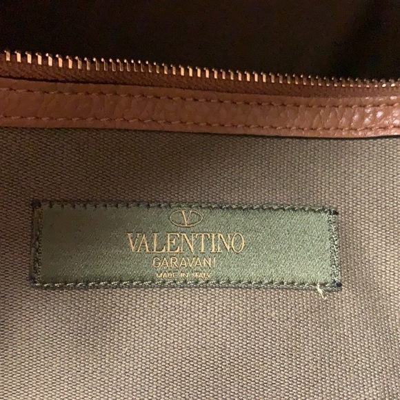 Authentic Valentino Garavani Overnight Bag NWT - Picture 10 of 12